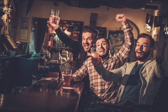 amici addio al celibato