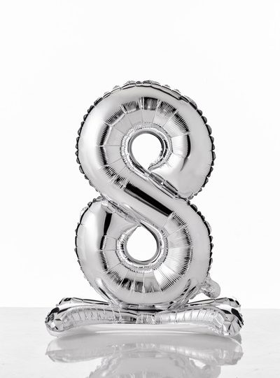 self-standing-balloon-numerati 8 argento